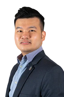 CHRIS LEE